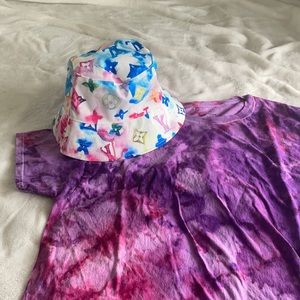 Custom Tye-Dye Hanes T-shirt w/ free LV Bucket Hat